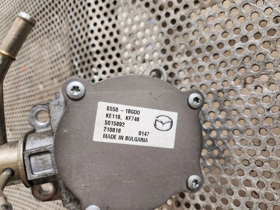 Pompa Vacuum Mazda 36 CX-3 CX-5 1.8 Diesel Skyactive Euro 6 Cod S550-18G00 - Dezmembrari Arad