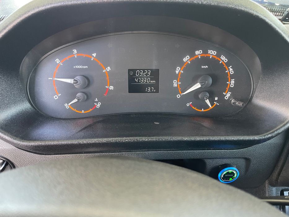 NIVA URBAN Машина свежая