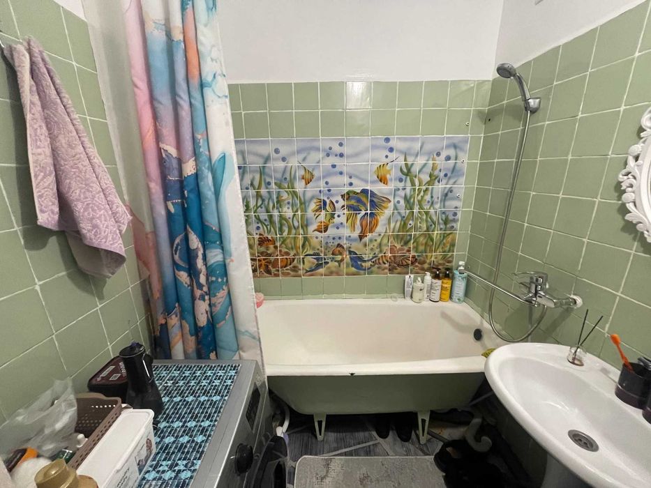 2-ка на 3м этаже 9 мкрн квартиры