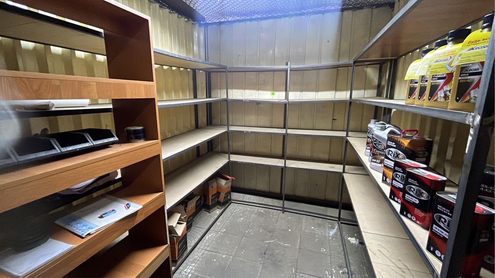 Срочно продаётся бутик в авторынке