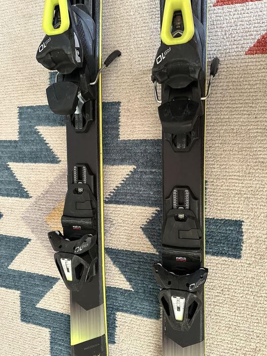 Skiuri Fischer F17