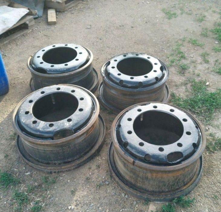 Продам диски на камаз