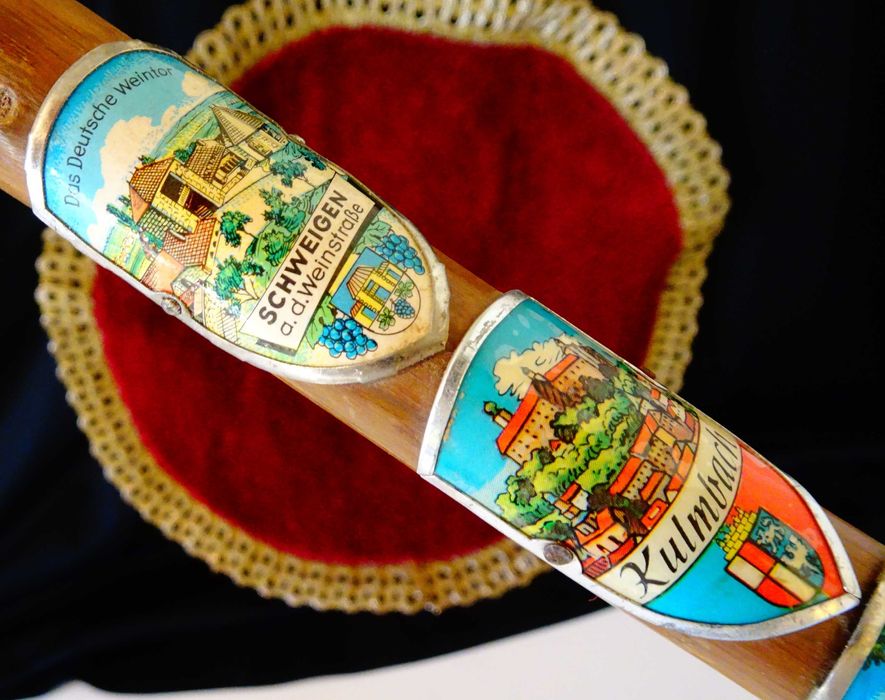 Тиролски туристически бастун 8 значки,Елен,Шварцвалд.