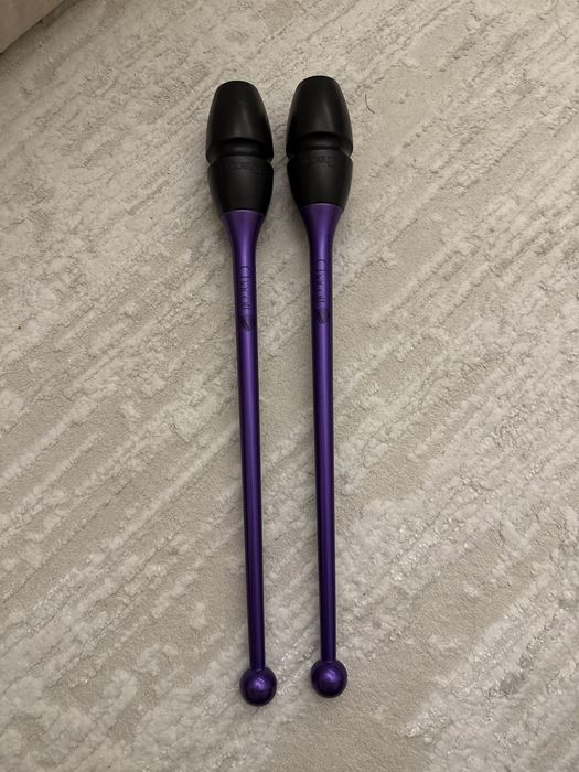 Булавы (фирмы Chacott)