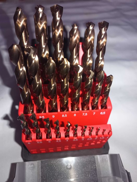 Burghie milwaukee, hilti cobalt