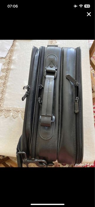 Geanta piele Targus originala,noua