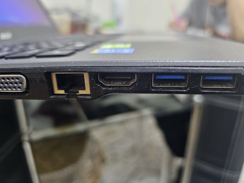 Ноутбук Aser Aspire E15