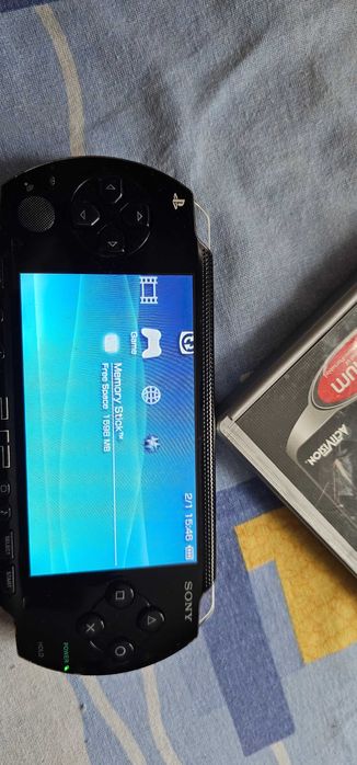 psp sony black piano