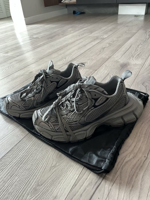 Balenciaga 3XL marimea 42