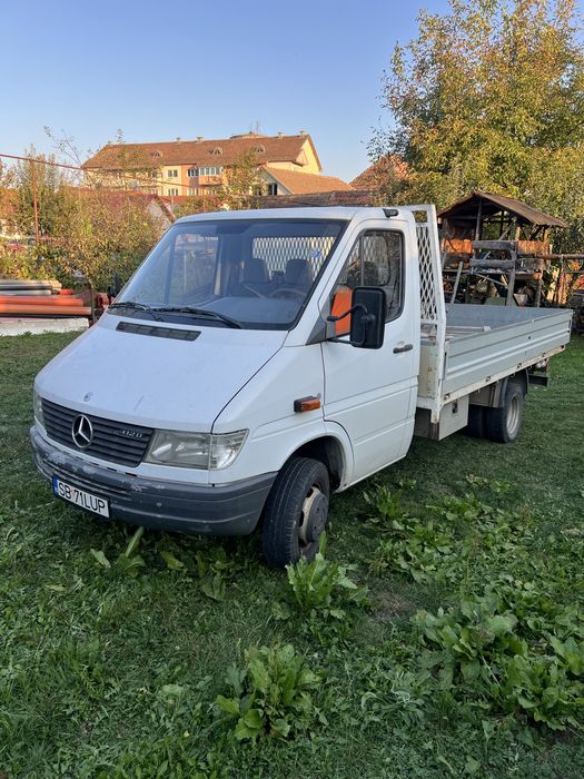 Vand camioneta Metcedes Sprinter 412