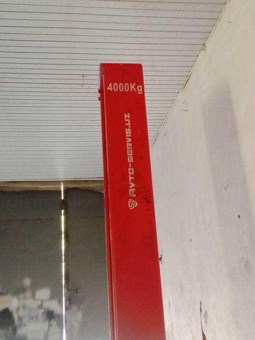 Moshina kutaradgan lift