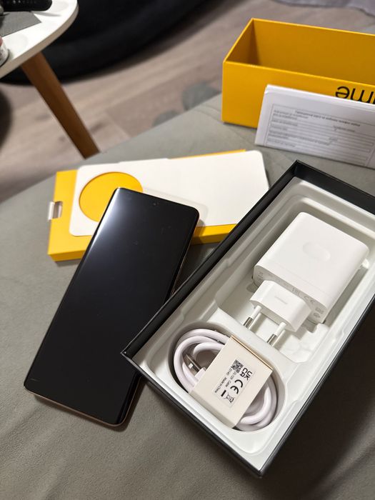 Телефон Realme 11 Pro+ 5G