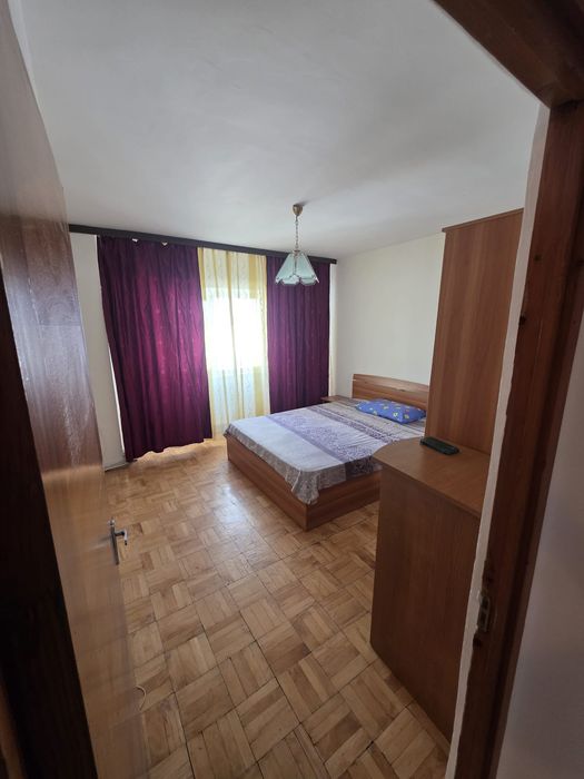 Vând apartament 2 camere central