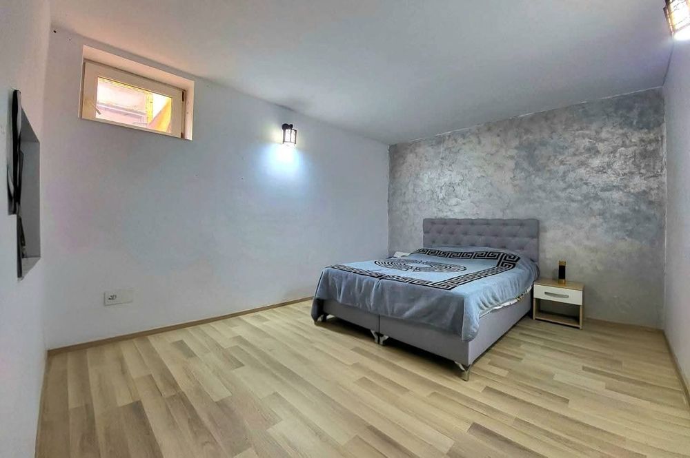 Ap de vănzare la curte