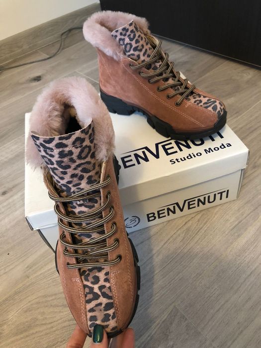 Bocanci din piele intoarsa marimea 37 imblaniti