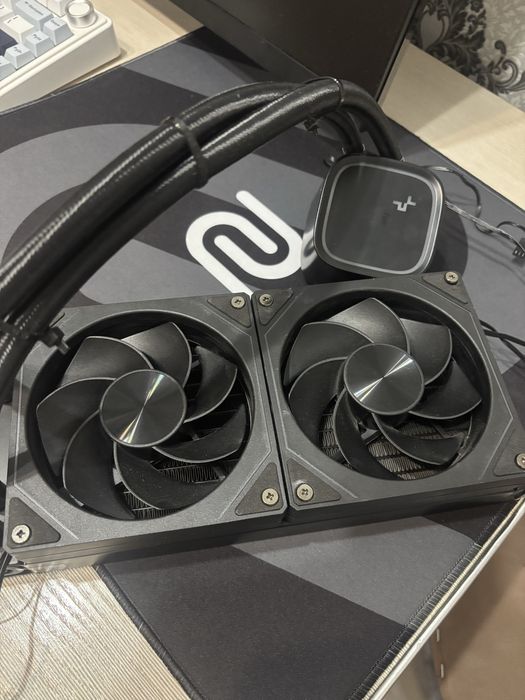 Водяное охлаждение DeepCool LE520