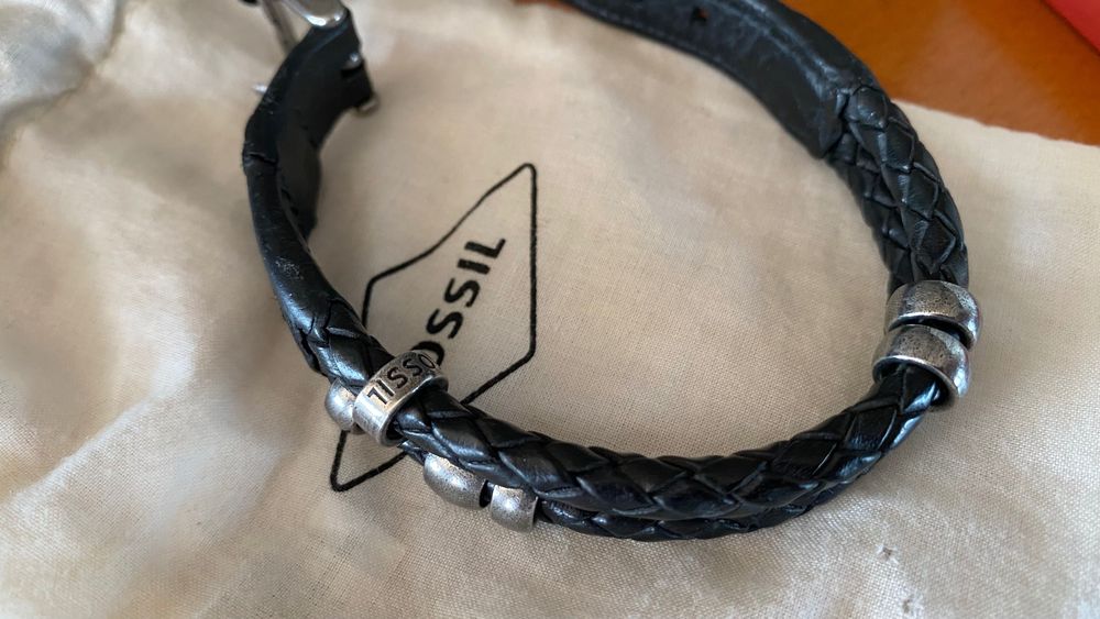 Кожена гривна Fossil