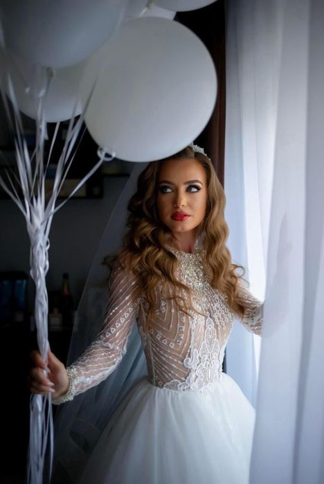 Vând rochie de mireasa Milla Nova, model Penelopa, potrivită pt un XS-
