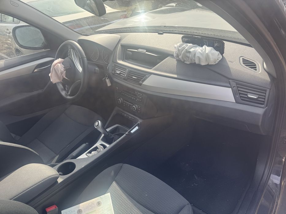 Dezmembrez BMW X1 E84 2.0Benzina 2011
