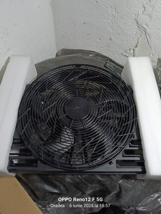 Vând Electro-Ventilator AC BMW E53 in stare excelenta.