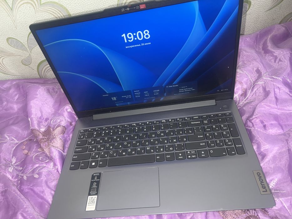 Нотбук Lenovo ldeaPad Slim 3 15IRU 8