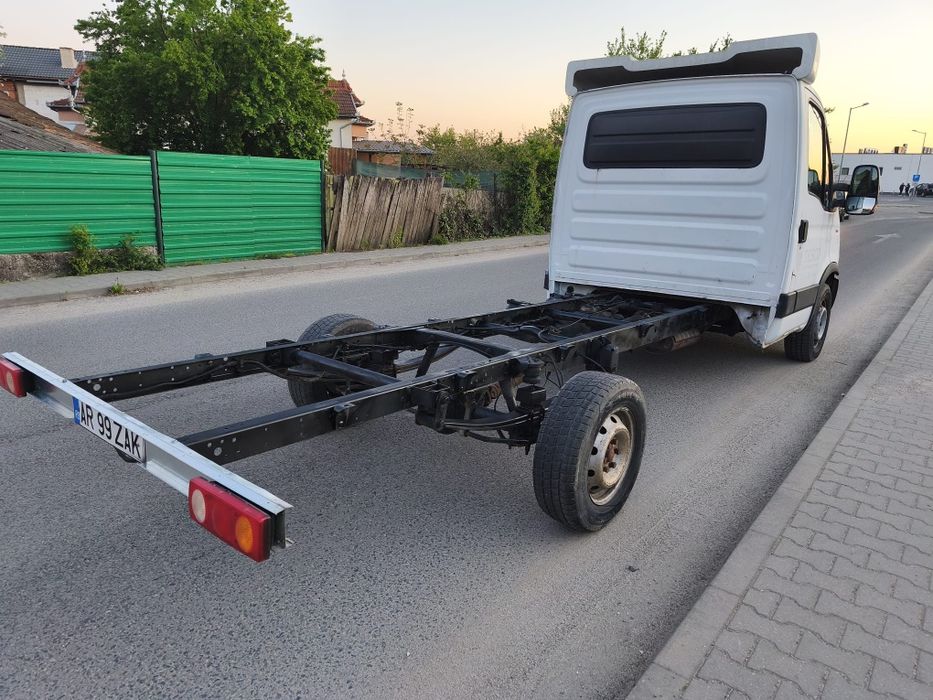 Iveco 35s11 an 2014 sasiu gol