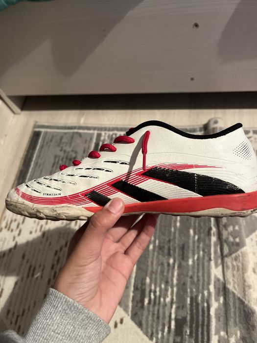 Адидас предатор 40 размер