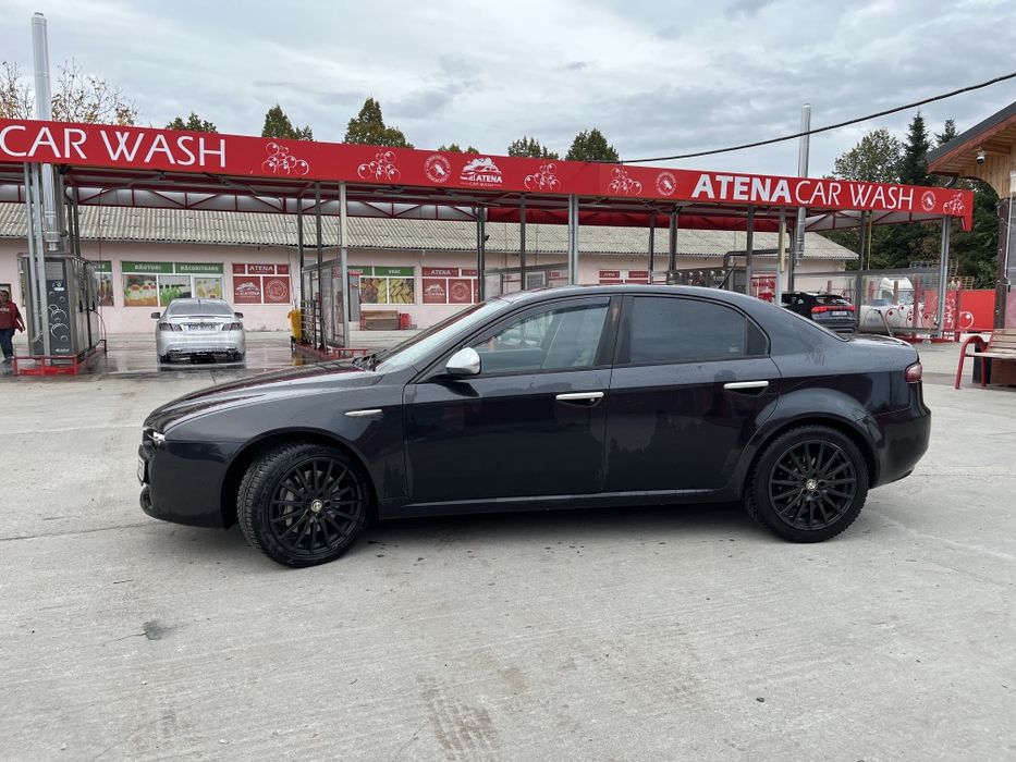 Vand Alfa Romeo 159-2.4JTD 2010