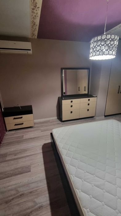 Дава се под наем Тристаен апартамент в Варна, Бриз - 130 кв.м за 897.6 € - Снимка #15