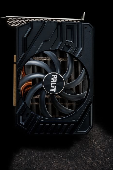 Девственница видиокарта Palit GeForce GTX 1660 SUPER StormX