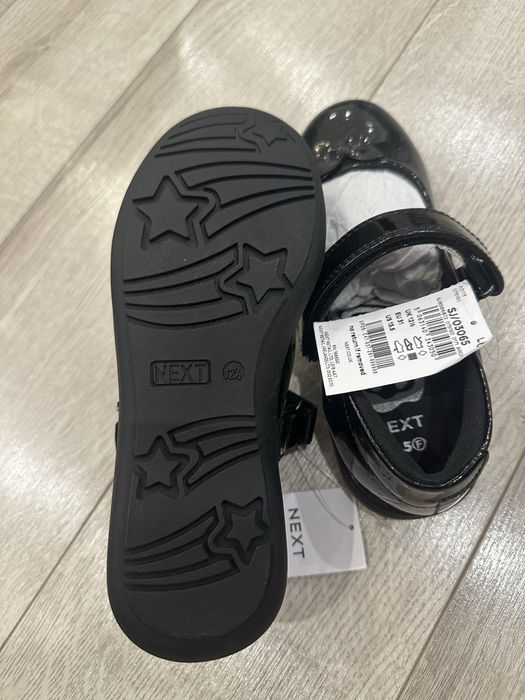 Школьные туфли Next для девочки