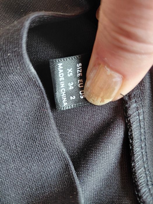 Уникална ХС рокля с перли