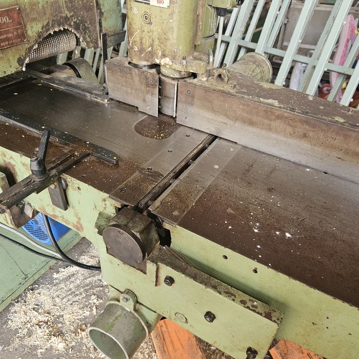 Четиристранка с 8 глави ширина 400мм.височина 150мм