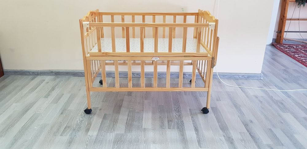 Кроватка детская от 0-3 лет