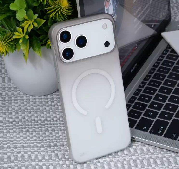 Husa Magsafe Plastic Ultra Slim Iphone 17 17 PRO 17 PRO MAX 17 AIR