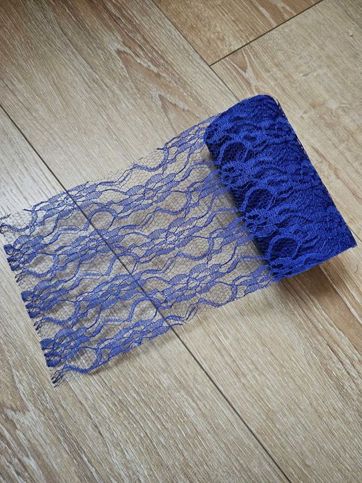 Лот Синя дантела за декорация