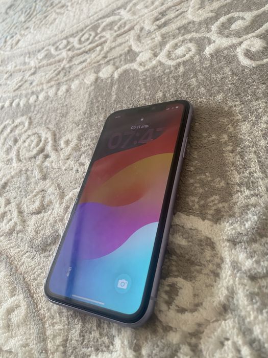 Iphone 11 в хорошем состоянии