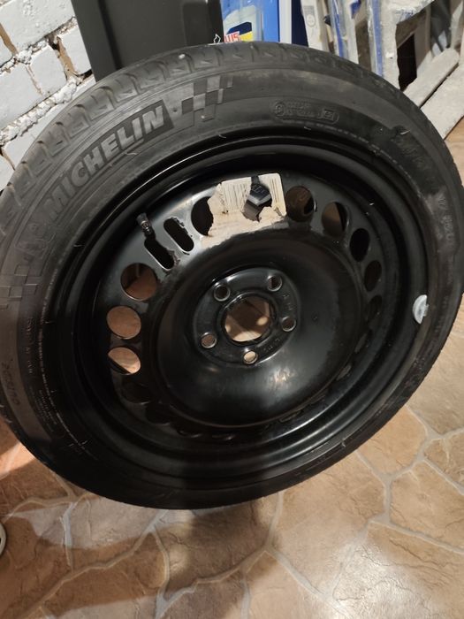 Гуми Опел Инсигния 5 бр.