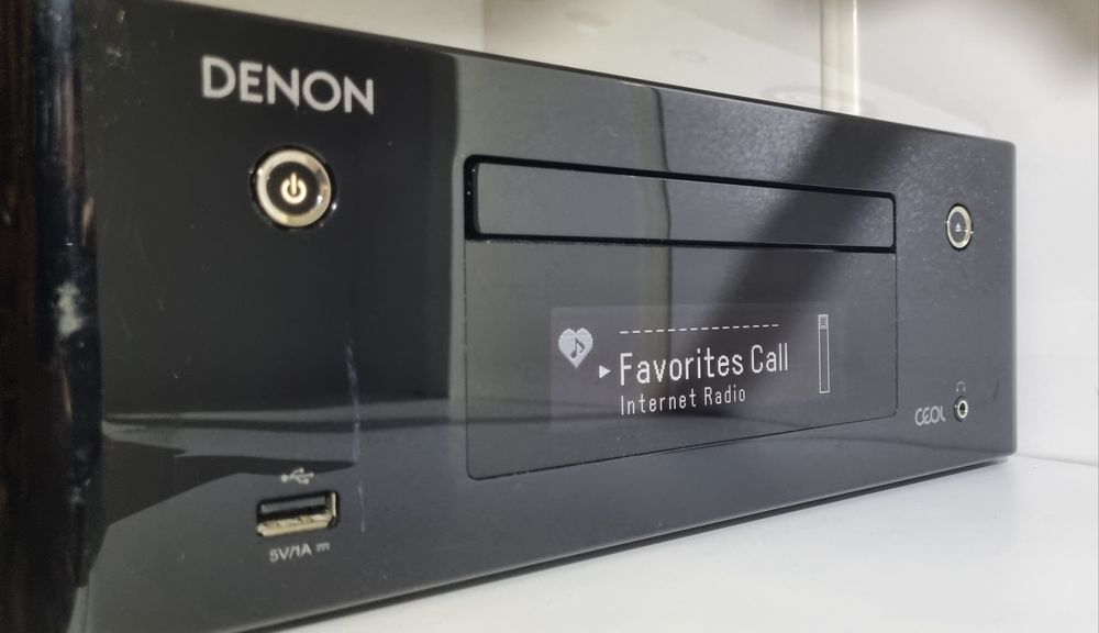 стерео мини-системен рисийвър Denon CEOL N9.