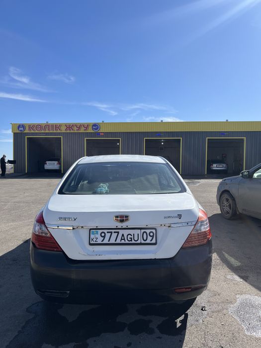 Машина на ходу торг есть.