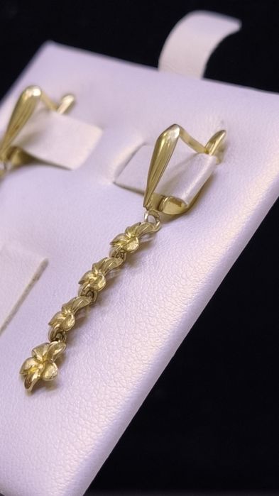 Серьги из жёлтого золота