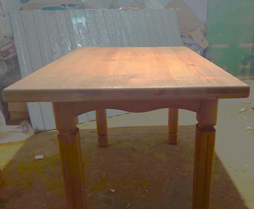 Продам Кухонный стол