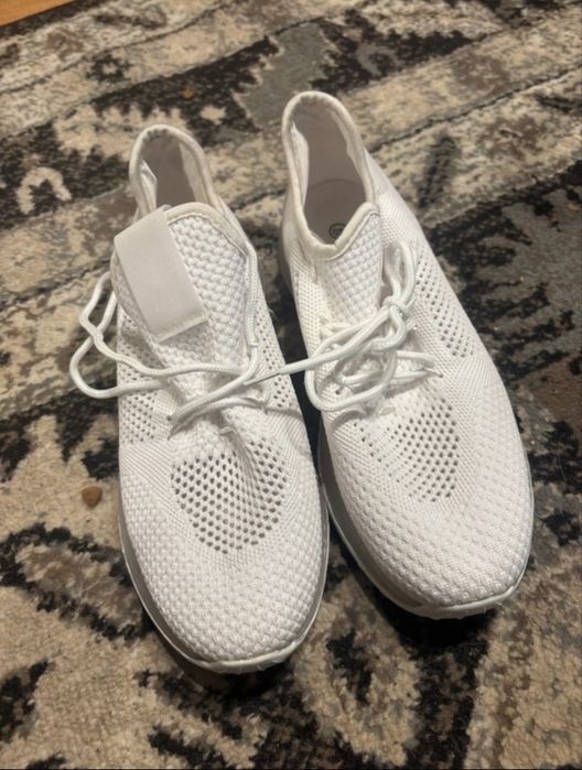 Adidași second hand