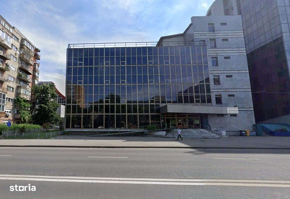 Vanzare prin licitatie, spatiu comercial cu regim de inaltime S+P+4E+M
