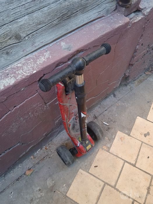Самокат трёхколёсный складной