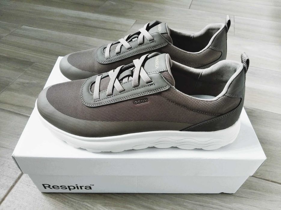 Сникърси GEOX Spherica