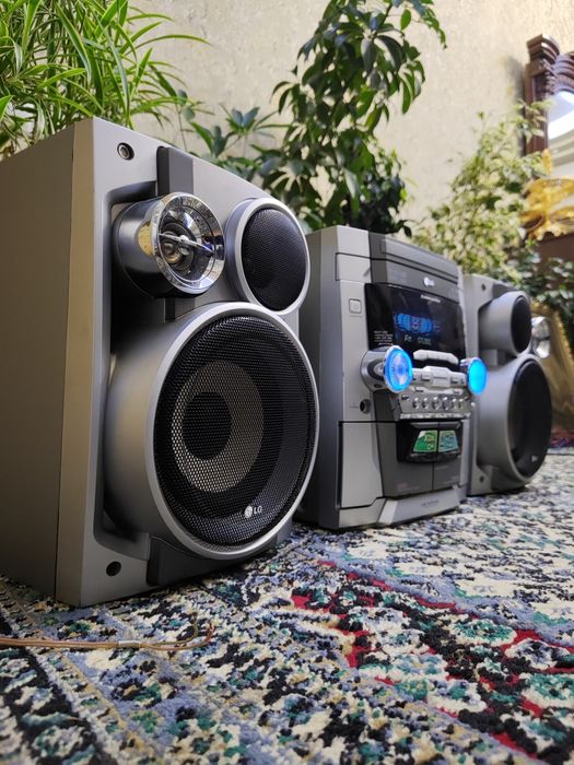 LG музыкальный центр