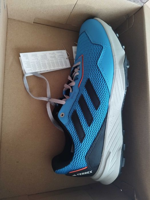 Adidas terrex tracefinder