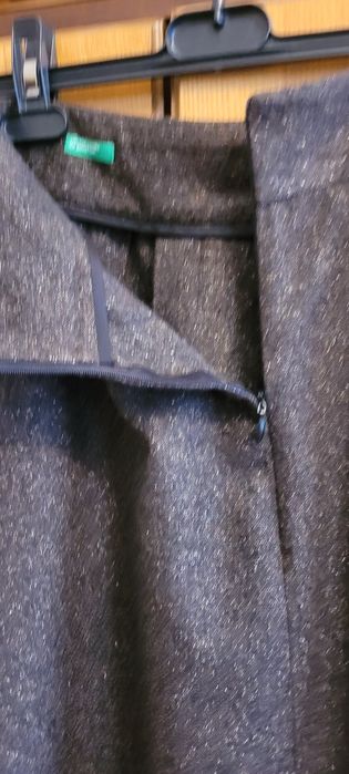 Юбка на девочку,шерстенная,фирменная.