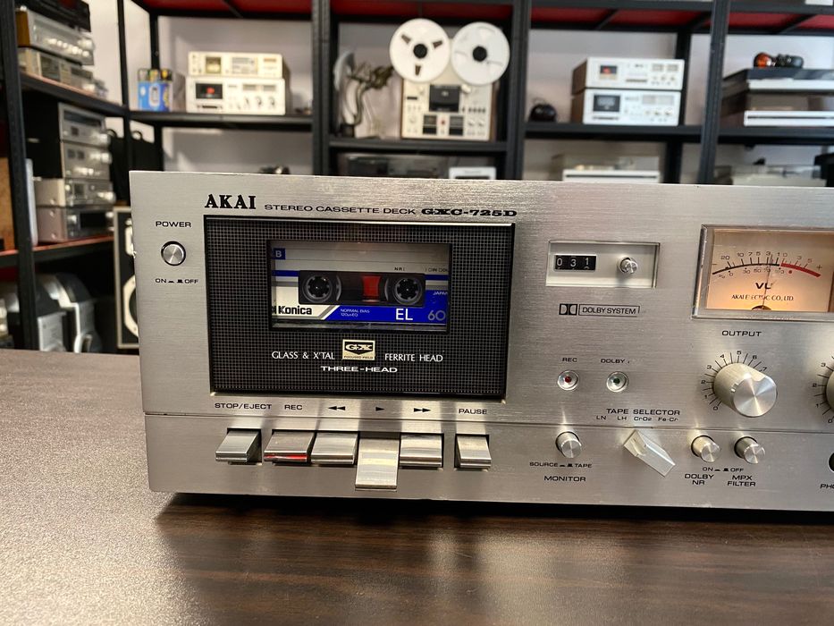 Vintage триглав дек Akai